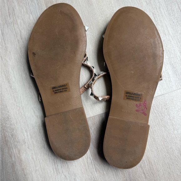 Steve Madden Brown Flat Sandals with Studded Straps - Picture 5 of 5